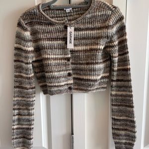 Garage crop cardigan